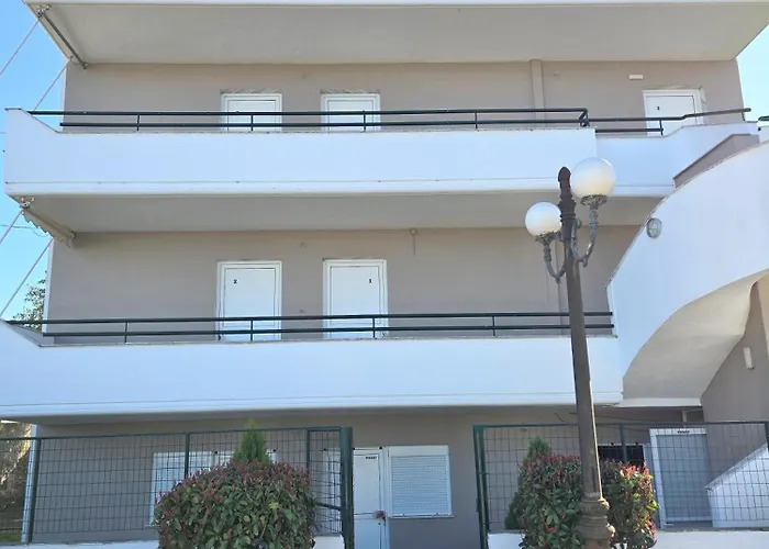 Aparthotel Philoxenia