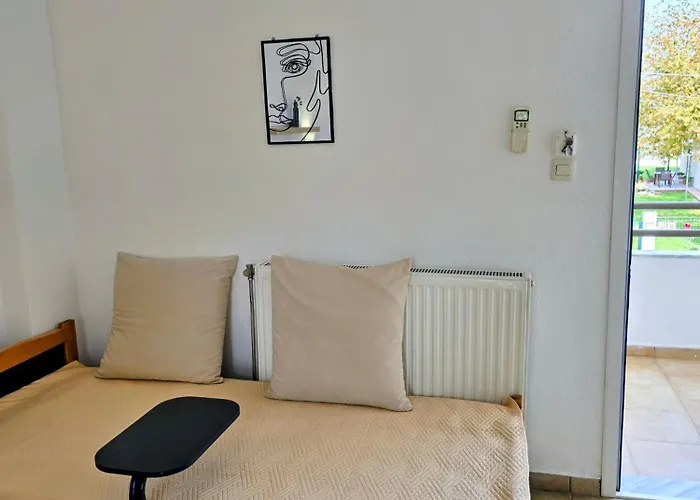 Aparthotel Philoxenia 3*