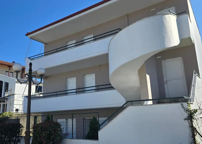 Philoxenia Aparthotel