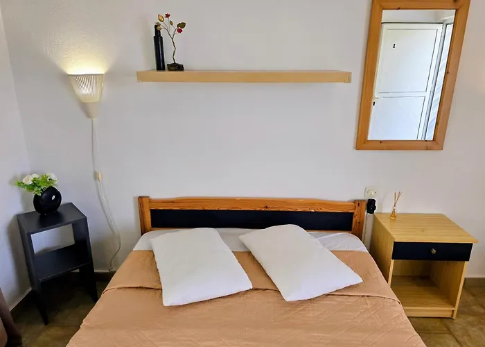 Philoxenia Aparthotel