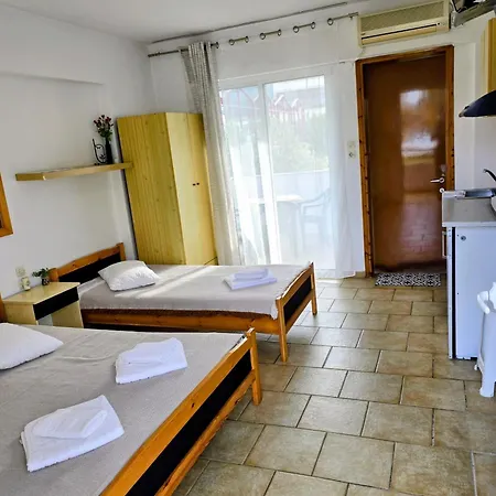 Philoxenia Apartahotel