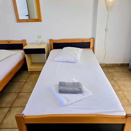 Philoxenia Apartahotel 3*